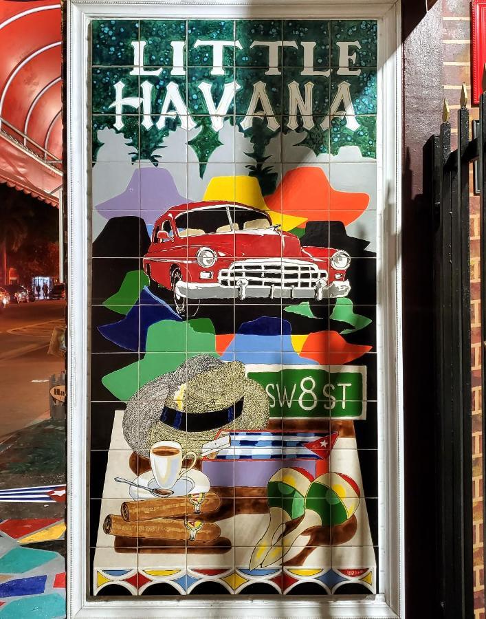 Casa Cuba In Little Havana, Brickell, Calle 8 And 10 Minutes To The Beach Free Parking 마이애미 외부 사진